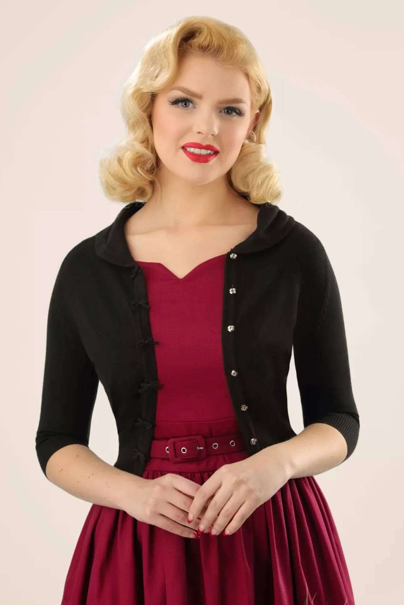 April Vest Met Strik In Zwart