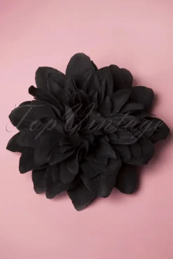 Bloemenhaarclip En Broche In Zwart