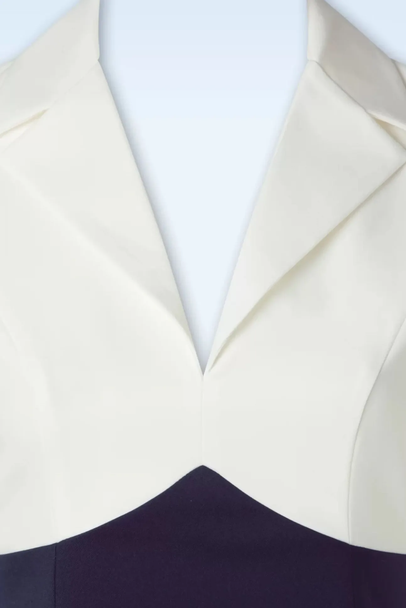 Dianne Pencil Jurk In Wit En Marineblauw