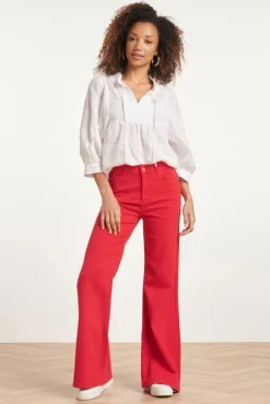 Fae Flared Jeans In Rood