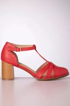 Fancy Footwork Pumps In Rood