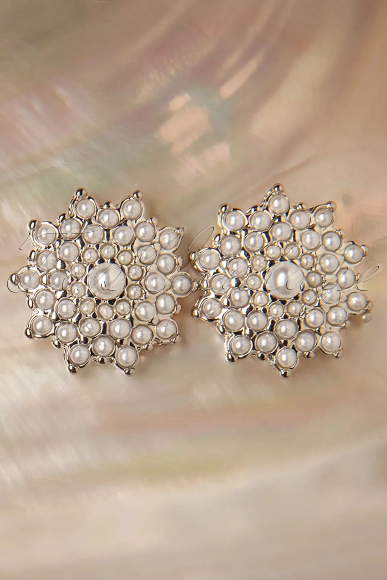 Flower Parel Oorstekers In Zilver