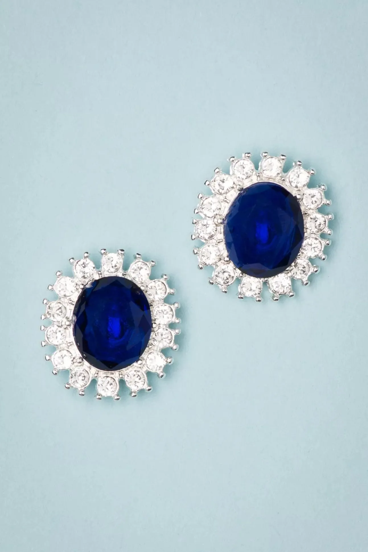 Lady Diana Oorstekers In Saffierblauw