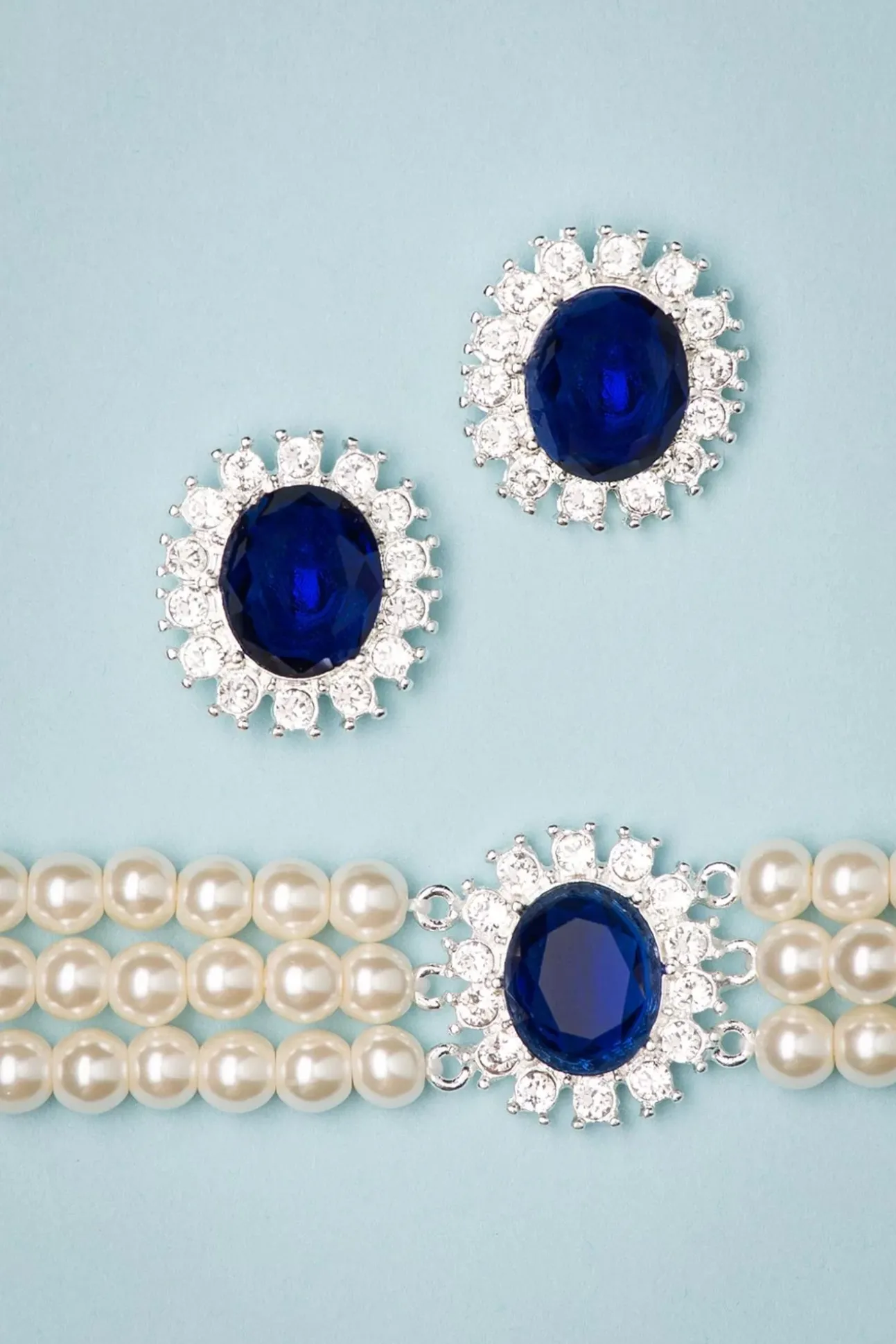 Lady Diana Oorstekers In Saffierblauw