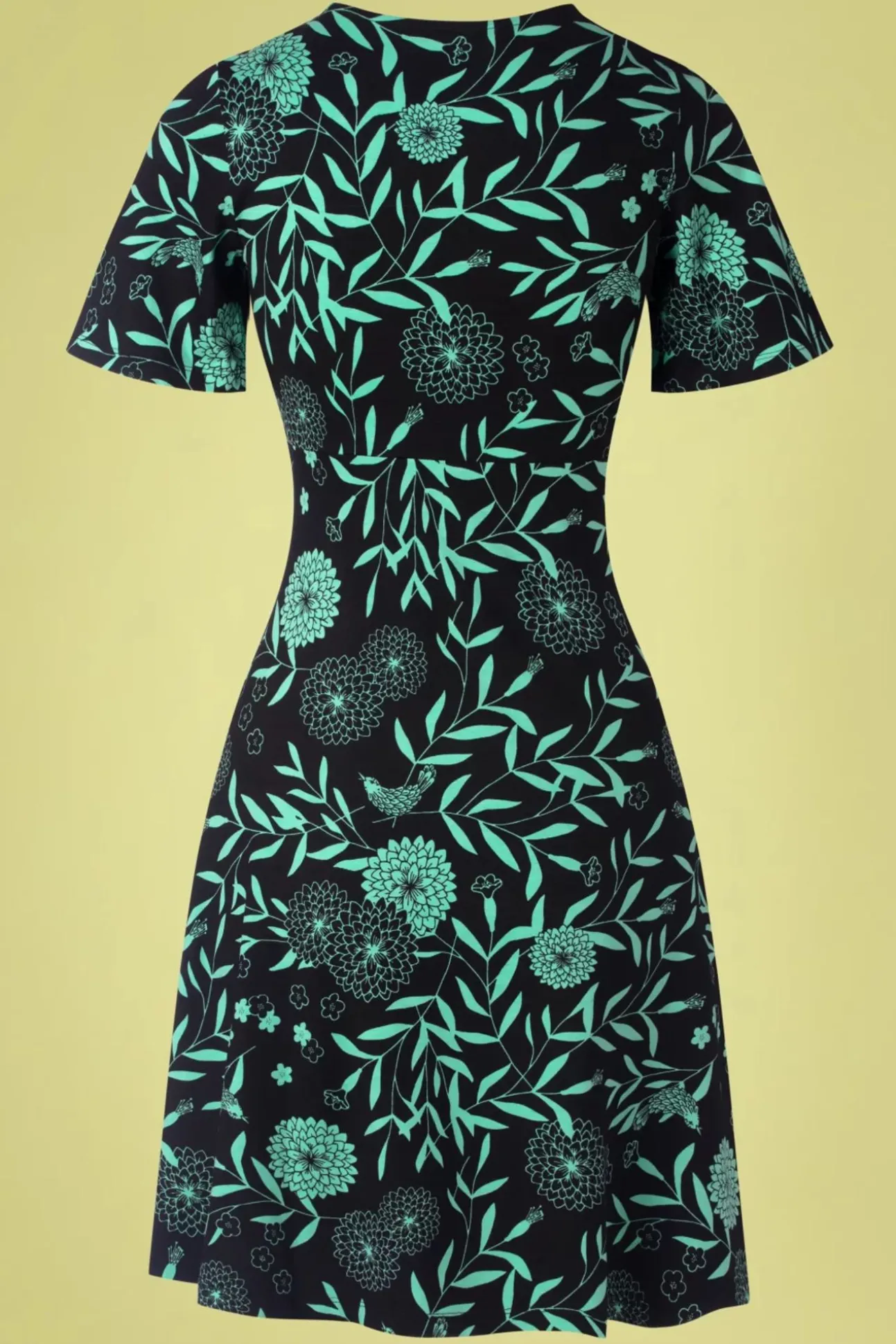 Mint Cocktail Jurk In Japanese Flowers Green