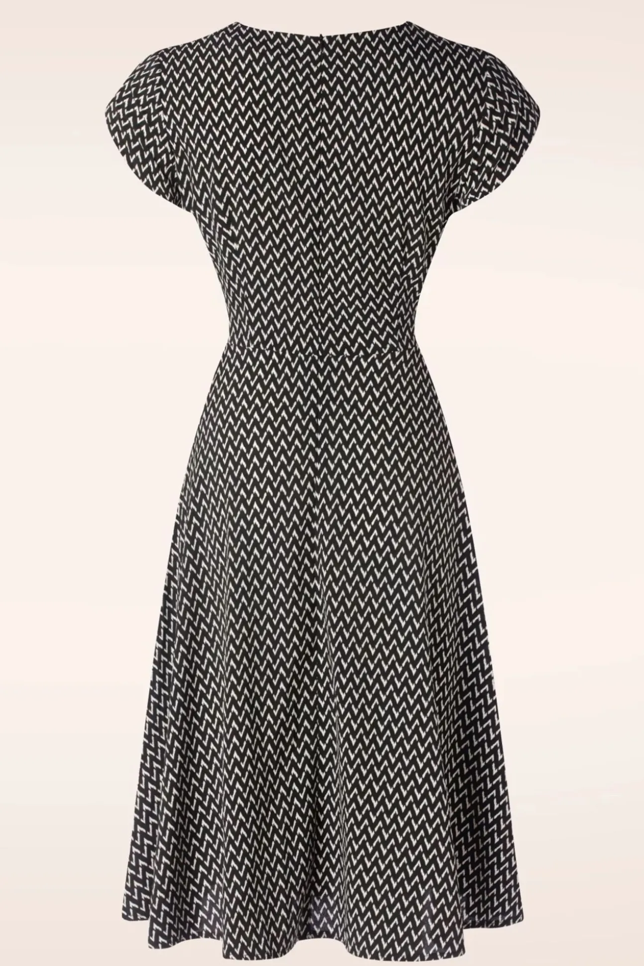 Reese Short Sleeve Jurk In Zwart