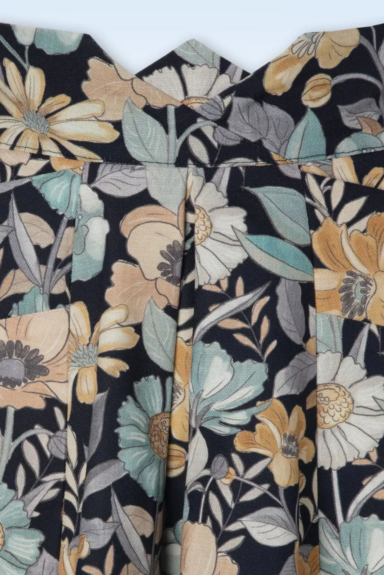 Vania Lee Floral Skirt In Navy